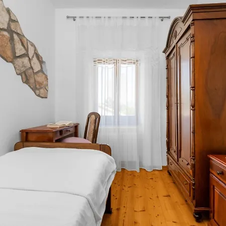 Bruna - Rustic Stone House Krsan